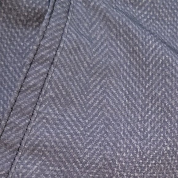 Never worn! Grey patterned board shorts by Trinity. Size 32 - Picture 2 of 4